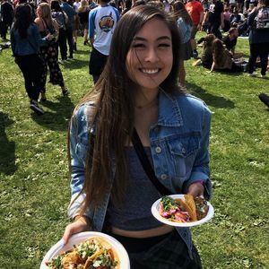 Meet your Posher, Vanessa